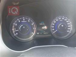 هیوندای ازێرا